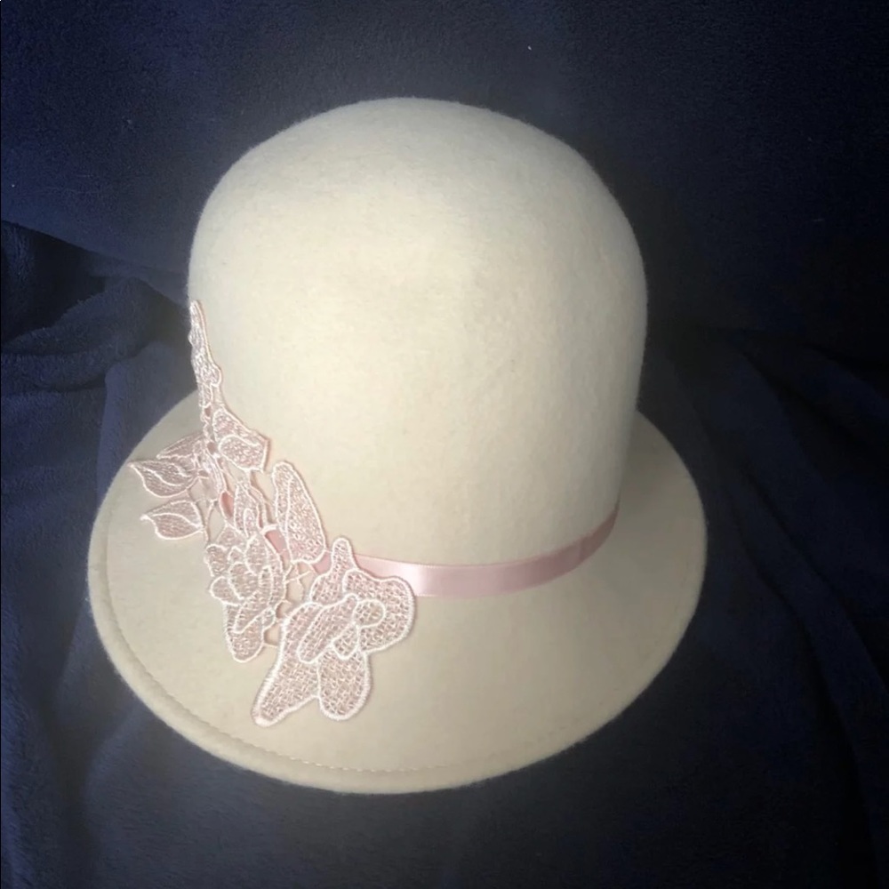 Tea hat - Picture 2 of 4